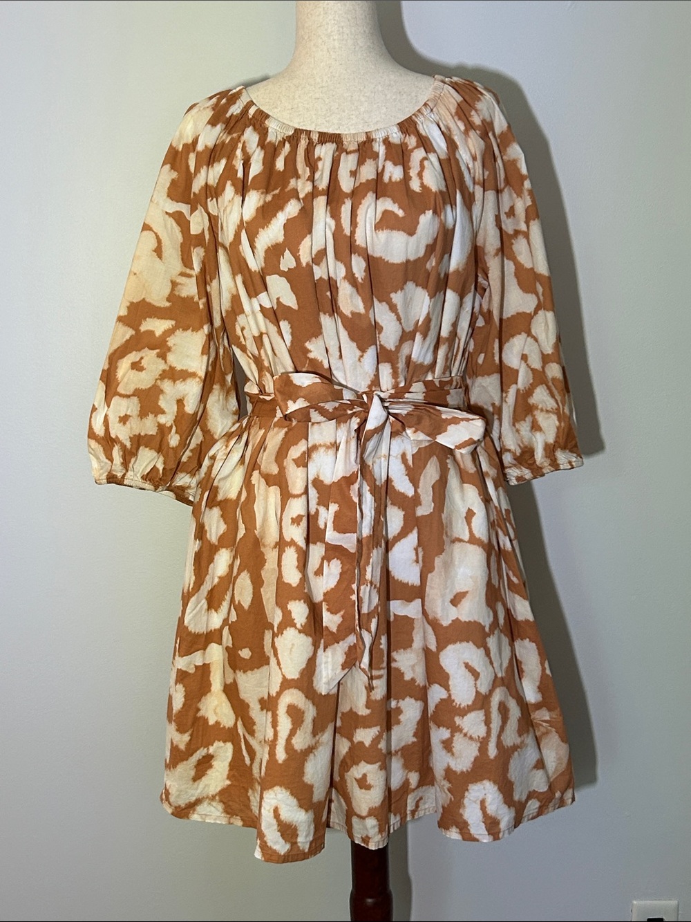 Elizabeth & James Uptown Belted Dress